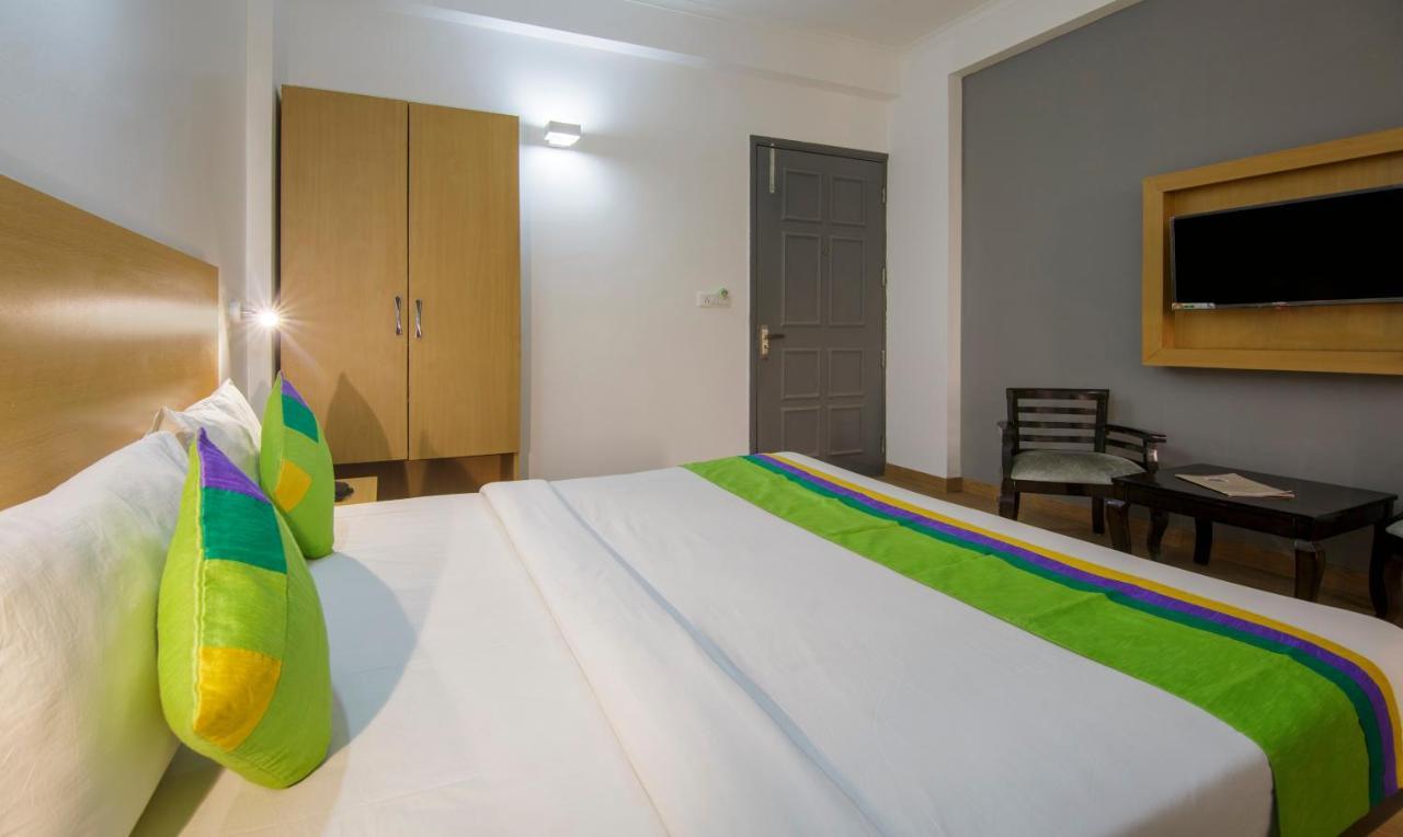 Treebo Noida Express Hotel Luaran gambar