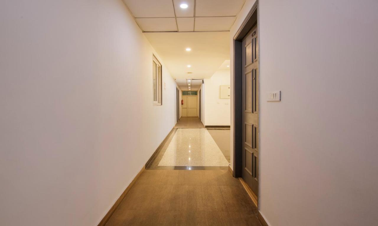 Treebo Noida Express Hotel Luaran gambar