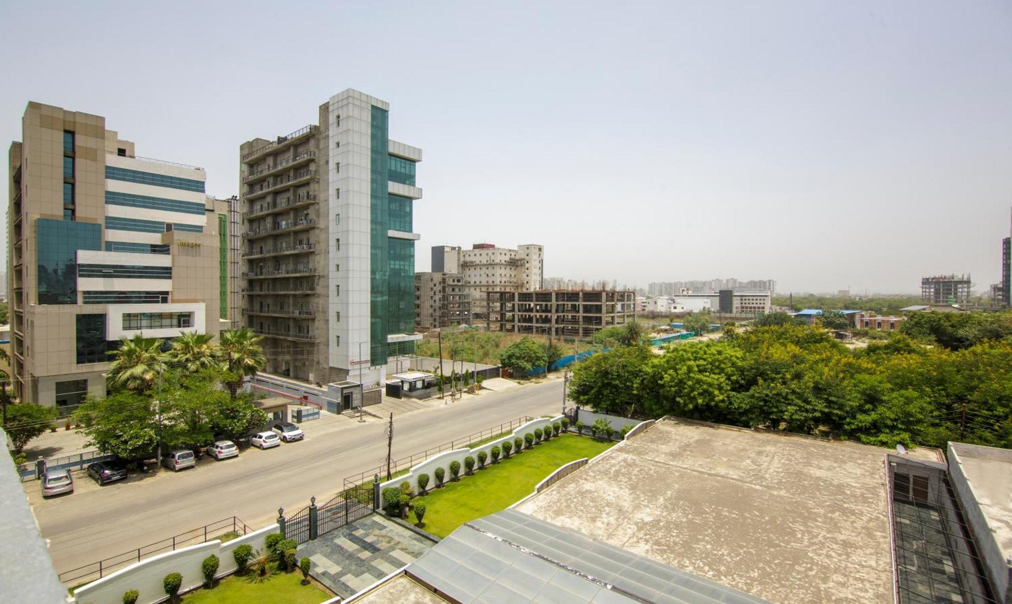 Treebo Noida Express Hotel Luaran gambar